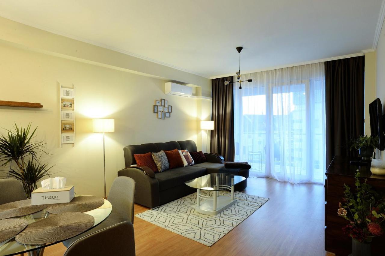 Macropolis Apartments Miskolc Luaran gambar