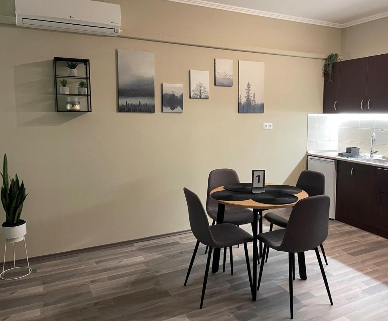 Macropolis Apartments Miskolc Bilik gambar